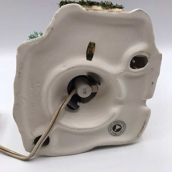 Vintage Christmas Valley 1992 Collector’s Series Lighted Village Church … - Picture 15 of 16